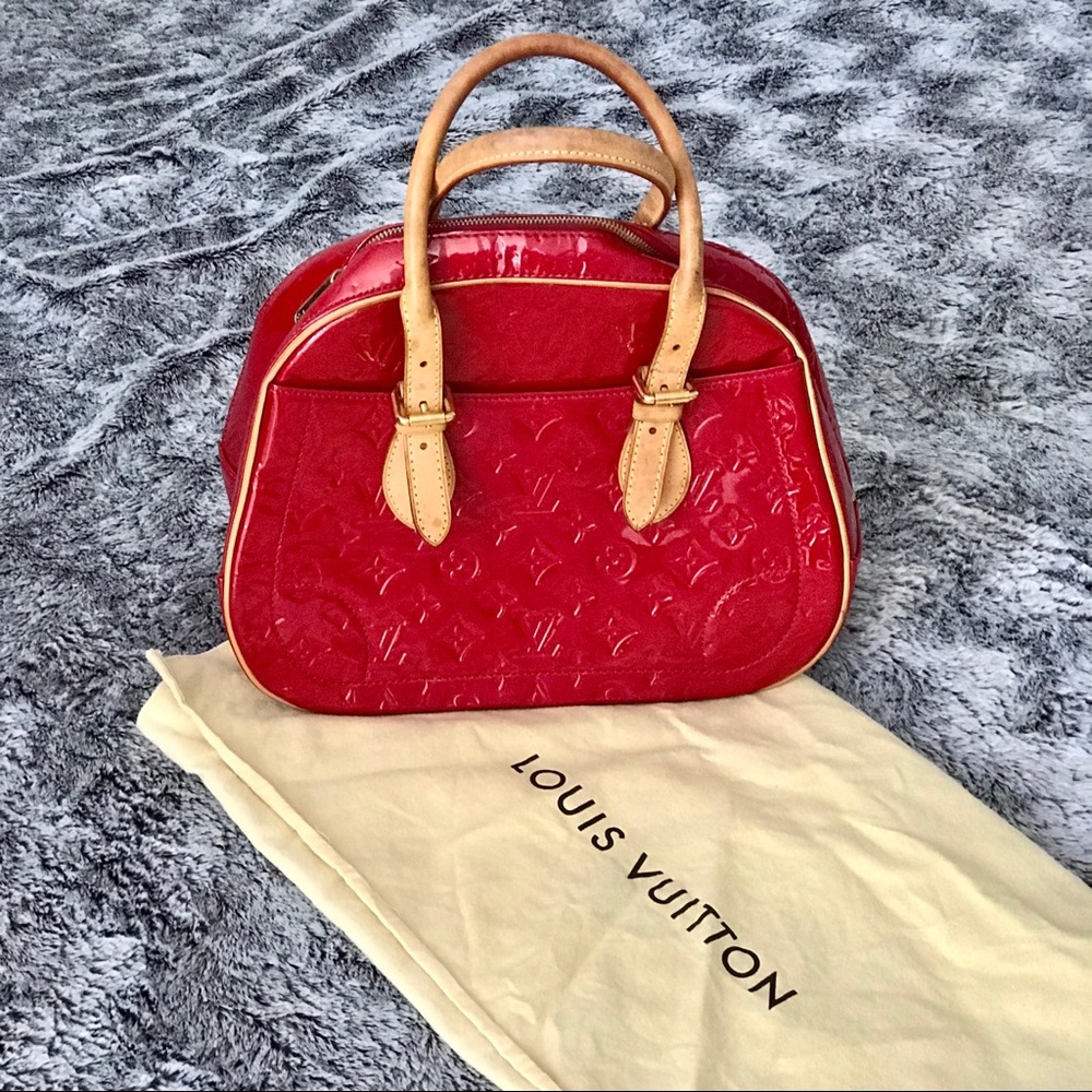 Louis Vuitton Vernis Summit  PommeD'Amour Bag